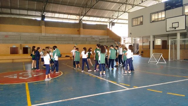 Colégio Espírito Santo - Vamos jogar tchoukball?